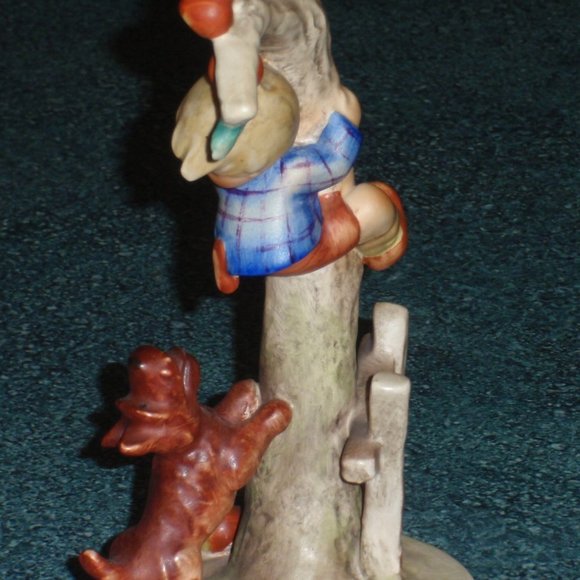 "Culprits" Goebel Hummel Figurine #56/A TMK3 Boy In Apple Tree With Dog - CUTE! - Picture 4 of 10